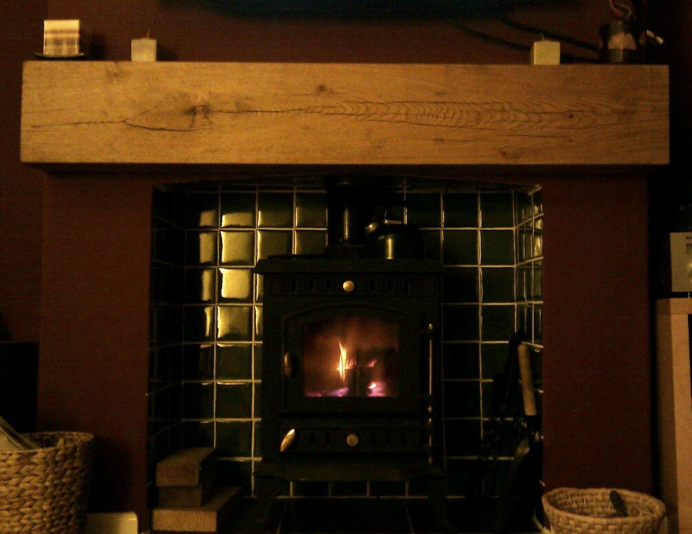 Mantlepiece oak beam