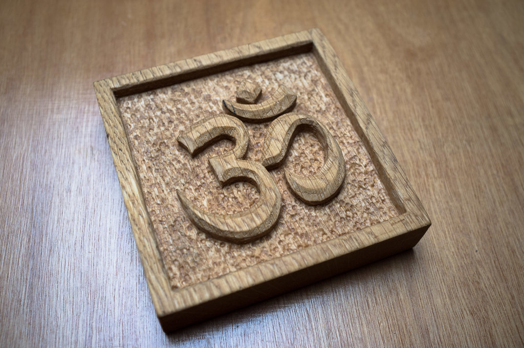 Om carving